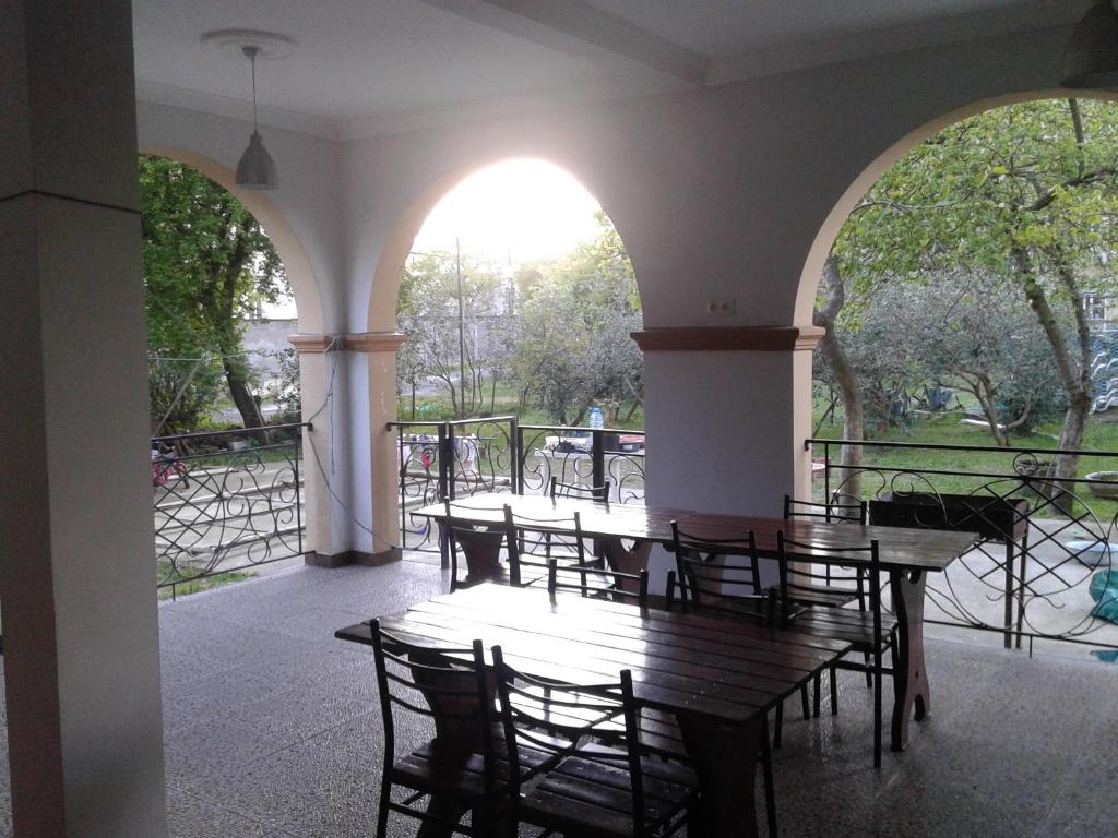 Guest House Nakaidze room 2